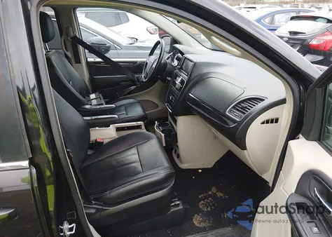 2016 Chrysler Town & Country Touring из США, поврежденный, VIN 2C4RC1BG1GR292630